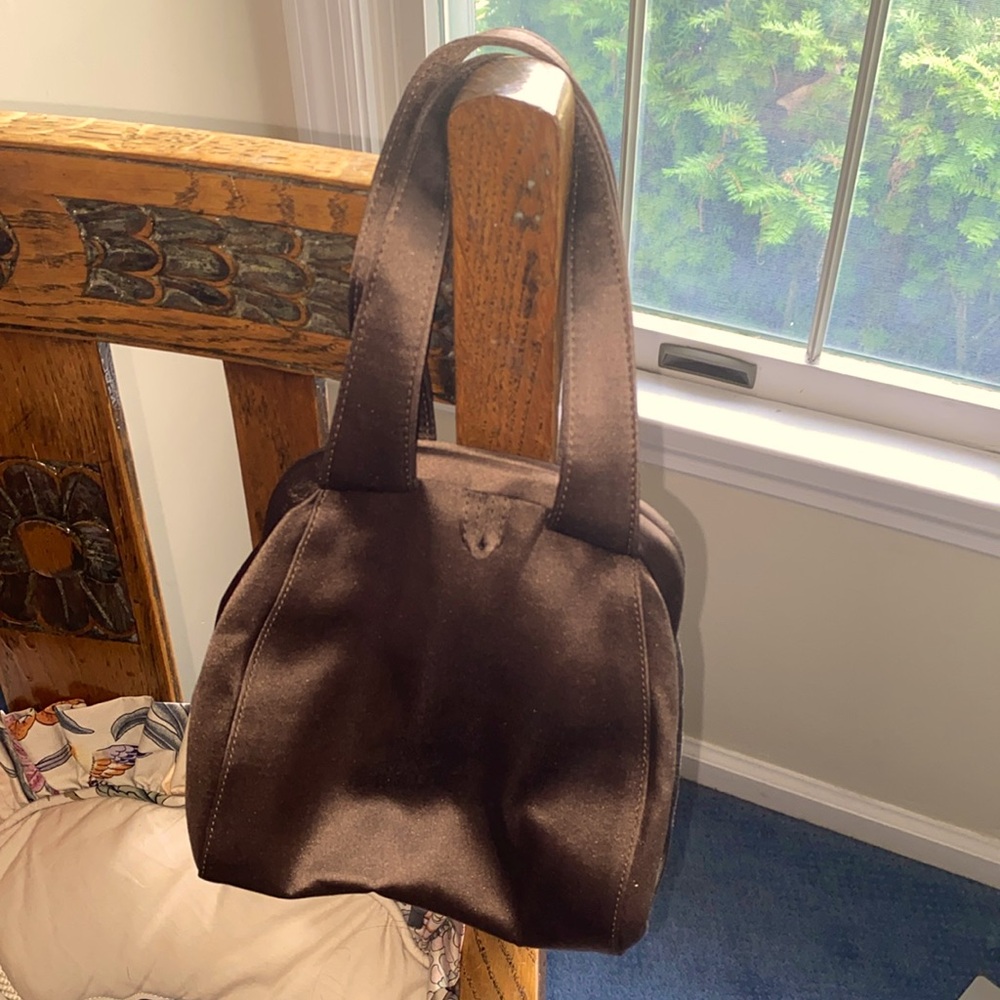 ๐NWOT Rich brown satin feel evening bag from Neiman Marcus